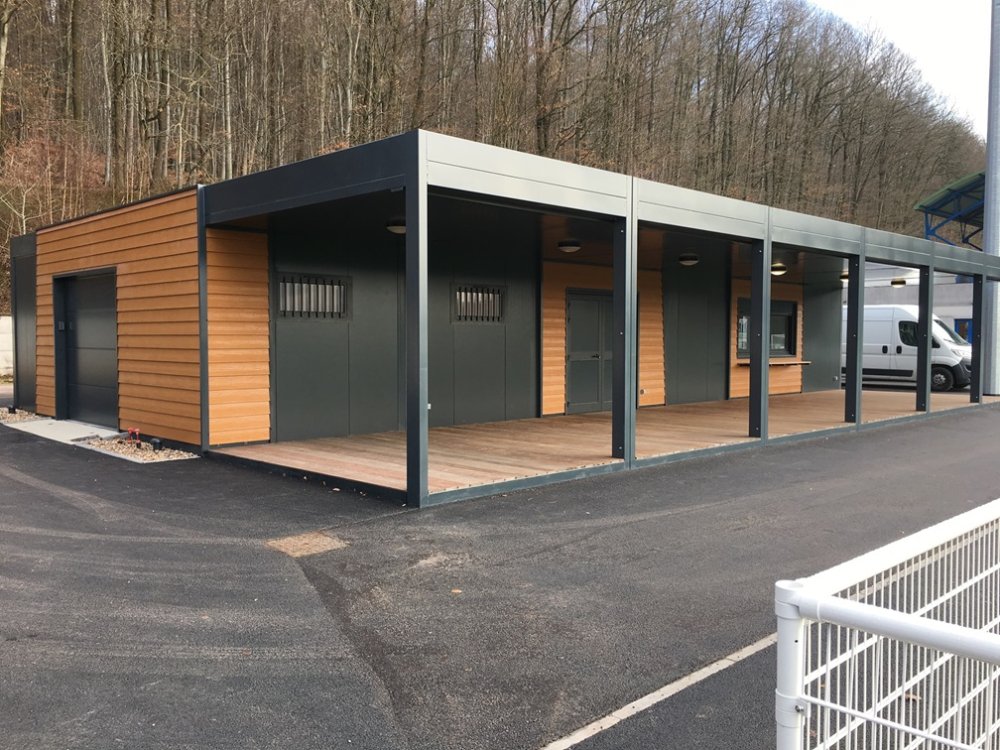 vestiaires en modules préfabriqués